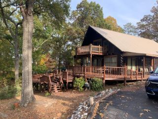 Foreclosed Home - 401 MILL CABIN RD, 29666