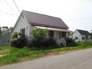 Foreclosed Home - 13 LANGLEY ST, 29669