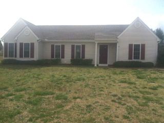 Foreclosed Home - 106 MAXTON WAY, 29669