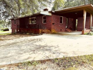 Foreclosed Home - 406 S CATHERINE ST, 29671