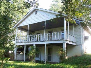 Foreclosed Home - 411 RUNNYMEDE RD, 29671