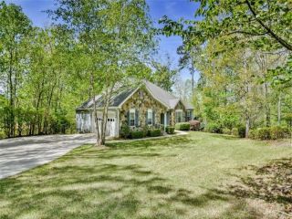 Foreclosed Home - 305 TREETOPS DR, 29672
