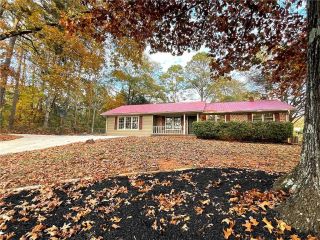 Foreclosed Home - 608 TANGLEWOOD DR, 29672