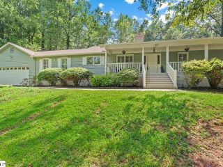 Foreclosed Home - 40 GRIFFIN MILL RD, 29673