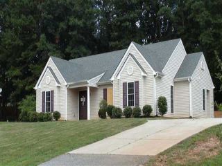 Foreclosed Home - 102 JASON DR, 29678