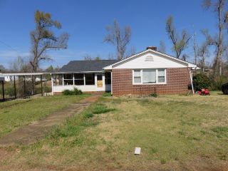 Foreclosed Home - 535 E SOUTH 5TH ST, 29678