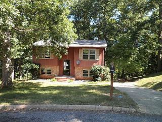 Foreclosed Home - 1206 E YELLOW WOOD DR, 29680