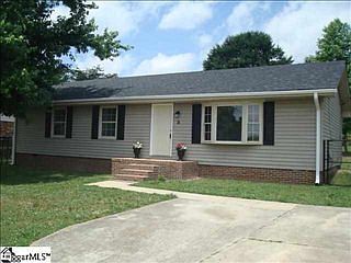 Foreclosed Home - 3 STEVENSON RD, 29687