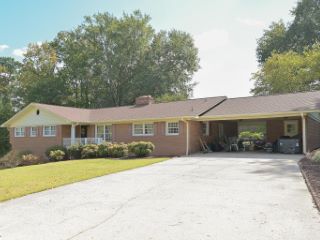 Foreclosed Home - 2 NORTHWAY DR, 29687