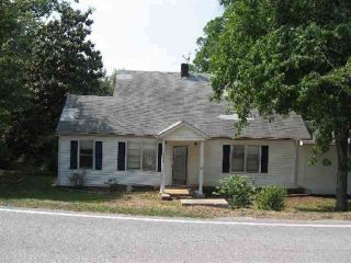 Foreclosed Home - 113 ANDERSON AVE, 29693