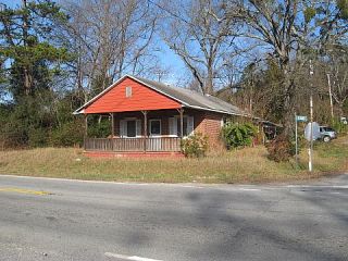 Foreclosed Home - 199 N ALEXANDER ST, 29693
