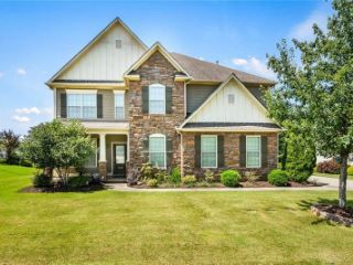 Foreclosed Home - 105 WALTZING VINE LN, 29697