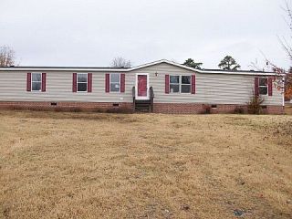 Foreclosed Home - 126 LANCASTER DR, 29702