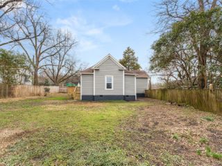 Foreclosed Home - 136 E LACY ST, 29706