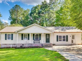 Foreclosed Home - 337 SWAMP FOX DR, 29715