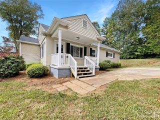 Foreclosed Home - 404 MORGAN ST, 29715