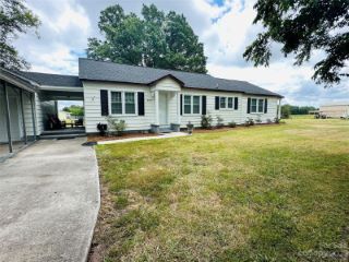 Foreclosed Home - 2979 N ROCKY RIVER RD, 29720