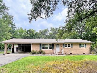 Foreclosed Home - 2776 PINEVIEW DR, 29720