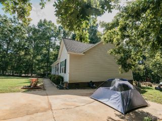 Foreclosed Home - 270 GILLS CREEK DR, 29720