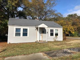 Foreclosed Home - 402 KEELS AVE, 29730