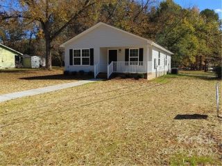 Foreclosed Home - 79 PINCKNEY ST, 29745