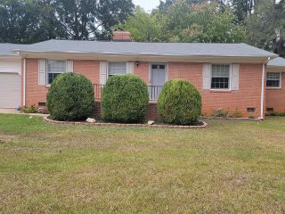 Foreclosed Home - 4 HILLCREST DR, 29745