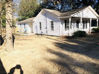 Foreclosed Home - 1604 COLLETON AVE SE, 29801