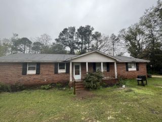 Foreclosed Home - 947 OLD JORDAN RD, 29805