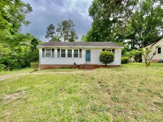 Foreclosed Home - 651 LORRAINE DR, 29841