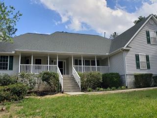 Foreclosed Home - 19 BUTTERCUP LN, 29851