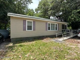Foreclosed Home - 2912 FOURTH ST, 29902