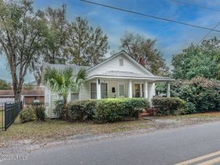 Foreclosed Home - 433 1ST AVE, 29936
