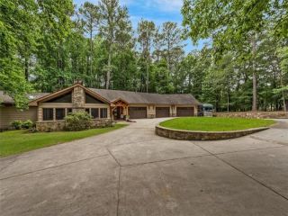 Foreclosed Home - 45 STONE CREEK TRL, 30004