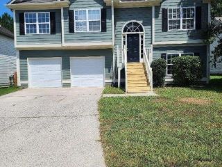 Foreclosed Home - 1414 CUMBERLAND CREEK LN SW, 30008