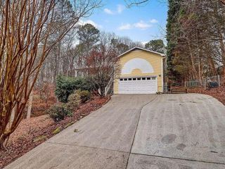 Foreclosed Home - 1311 SCENIC CT, 30011