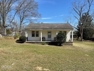 Foreclosed Home - 1111 PARK CIR NW, 30012
