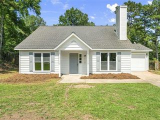 Foreclosed Home - 1506 CHELSEA DOWNS DR NE, 30013