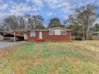 Foreclosed Home - 8190 HIGHLAND DR SW, 30014