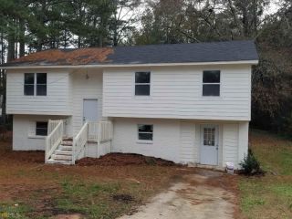 Foreclosed Home - 10100 SETTLERS GROVE RD NE, 30014