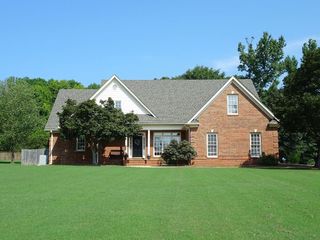Foreclosed Home - 110 RESERVE DR, 30014