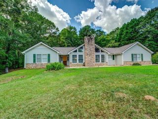 Foreclosed Home - 104 BRIAR PATCH RD, 30014