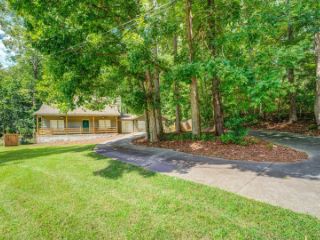 Foreclosed Home - 205 RIVERBEND DR, 30014