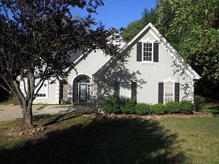 Foreclosed Home - 105 SOMERSET DR, 30016