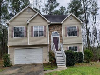 Foreclosed Home - 18 Whispering Pines Dr, 30016