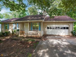 Foreclosed Home - 170 E COUNTRY WOODS DR, 30016