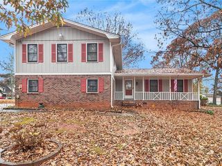 Foreclosed Home - 70 IVY DR, 30016