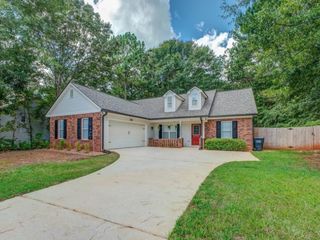 Foreclosed Home - 240 CHESTNUT DR, 30016