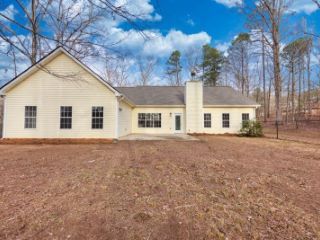 Foreclosed Home - 3339 BOLD SPRINGS RD, 30019
