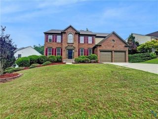 Foreclosed Home - 5215 AMBERDEN HALL DR, 30024