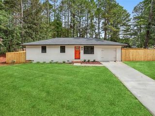 Foreclosed Home - 4355 WINDING CREEK DR, 30028